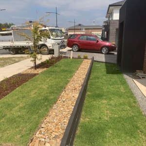 Retaining Wall Construction - Lillydale